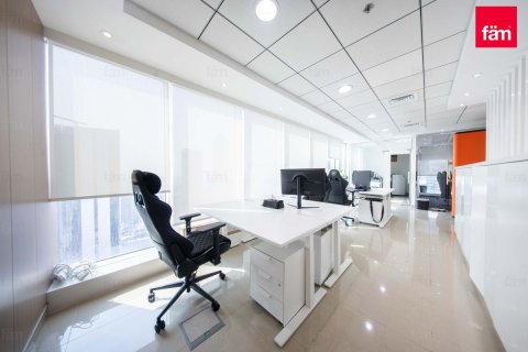 Снять в аренду офис в Бизнес-Бэе, Дубай: 156.1м², № 64284 - фото 2