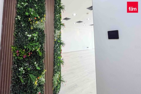 Bureau à Business Bay, Dubai, 90.4 m², № 64397 - photo 6