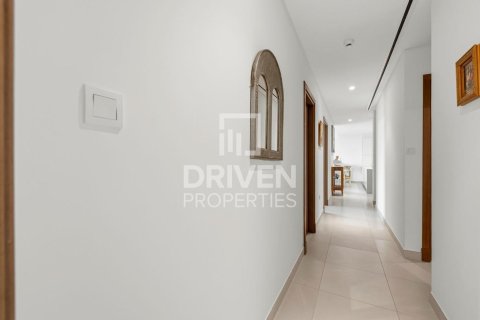 Apartamento en Al Wasl, Dubai, 3 dormitorios, 179.58 m², № 140382 - foto 15