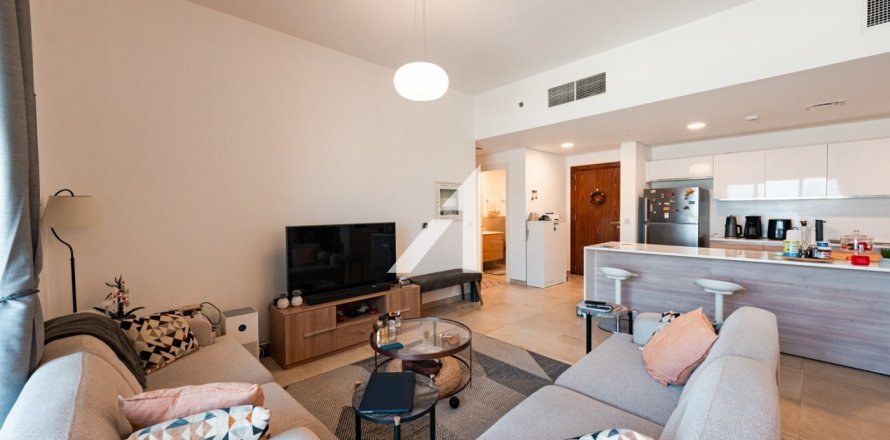 Квартира в Дубае, 2 спальни, 127.4м², № 59215