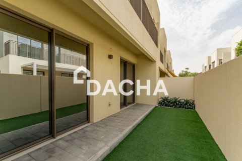 Townhouse in EMAAR South, Dubai South (Dubai World Central), Dubai 4 bedrooms, 215 sq.m. № 105847 - photo 20
