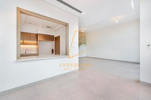 Villa in Al Furjan, Dubai 3 bedrooms, 238 sq.m. № 105850 - photo 4