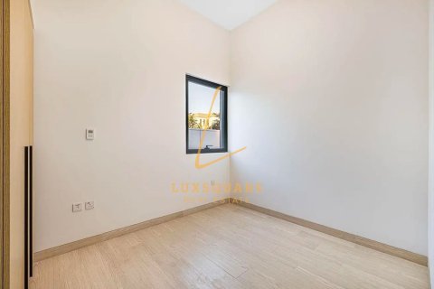 Villa in Al Furjan, Dubai 3 bedrooms, 238 sq.m. № 105850 - photo 17