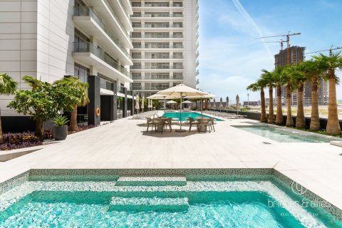 Apartment in Al Barsha, Dubai 1 bedroom, 107 sq.m. № 105853 - photo 13