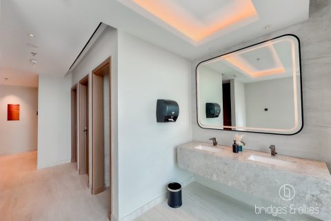 Apartment in Al Barsha, Dubai 1 bedroom, 107 sq.m. № 105853 - photo 17