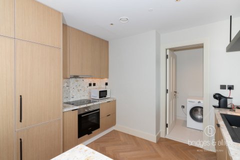 Apartment in Al Barsha, Dubai 1 bedroom, 107 sq.m. № 105853 - photo 9