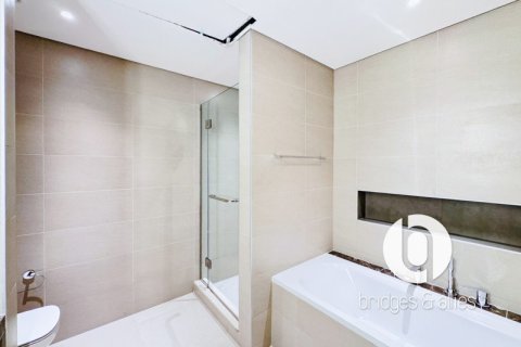 Apartment in Downtown Dubai (Downtown Burj Dubai), Dubai 2 bedrooms, 131 sq.m. № 105852 - photo 8