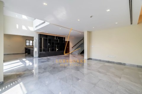 Villa in District One, Mohammed Bin Rashid City, Dubai 4 bedrooms, 700 sq.m. № 84514 - photo 5