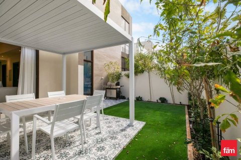 Adosado en Dubai, 4 dormitorios, 187.2 m², № 77758 - foto 10