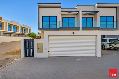 Снять в аренду виллу в Al Furjan, Дубай: 4 спальни, 199м², № 77761 - фото 10