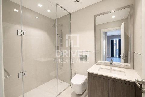 Снять в аренду таунхаус в Джумейре, Дубай: 3 спальни, 267.93м², № 128805 - фото 21