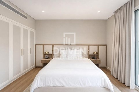 Снять в аренду таунхаус в Джумейре, Дубай: 3 спальни, 267.93м², № 128805 - фото 10