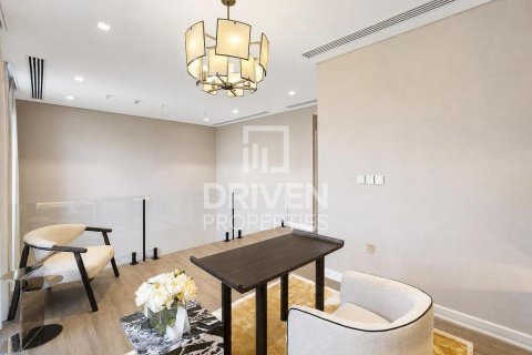 Снять в аренду таунхаус в Джумейре, Дубай: 3 спальни, 267.93м², № 128805 - фото 12