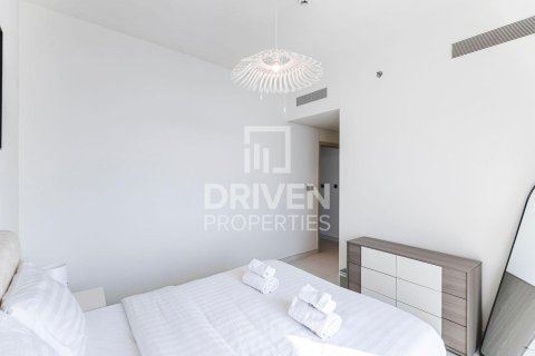 Apartamento en EMAAR Beachfront, Dubai Harbour, Dubai, 2 dormitorios, 101.64 m², № 128802 - foto 6