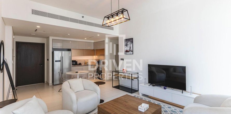 Apartamento en EMAAR Beachfront, Dubai Harbour, Dubai, 2 dormitorios, 101.64 m², № 128802