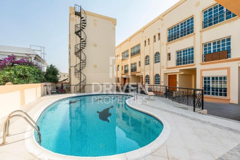 Villa à Mirdif, Dubai, 4 chambres, 1290 m², № 19452 - photo 17
