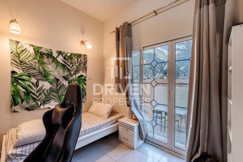 Villa à Mirdif, Dubai, 4 chambres, 1290 m², № 19452 - photo 15