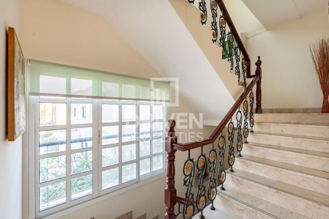 Villa à Mirdif, Dubai, 4 chambres, 1290 m², № 19452 - photo 20
