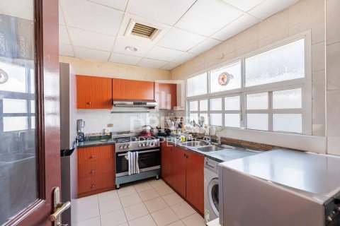 Villa à Mirdif, Dubai, 4 chambres, 1290 m², № 19452 - photo 18