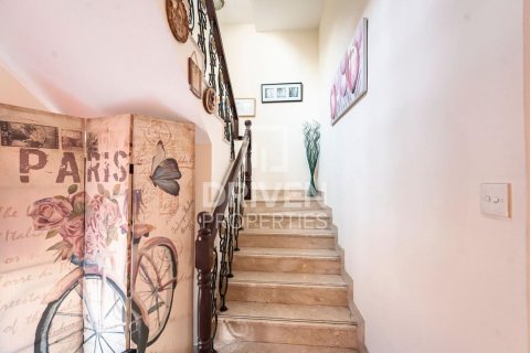 Villa à Mirdif, Dubai, 4 chambres, 1290 m², № 19452 - photo 13