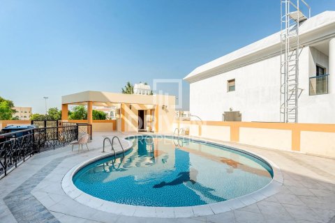 Villa à Mirdif, Dubai, 4 chambres, 1290 m², № 19452 - photo 2
