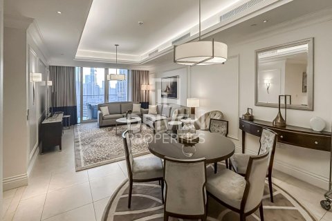 Appartement à Downtown Dubai (Downtown Burj Dubai), Dubai, 2 chambres, 163 m², № 19451 - photo 2