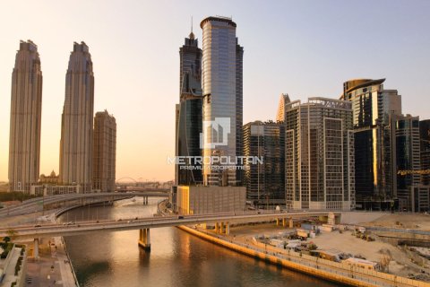 Apartment in Business Bay, Dubai 1 bedroom, 76 sq.m. № 16027 - photo 10