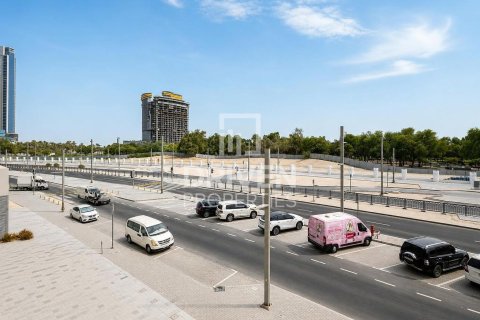 Apartment in Al Wasl, Dubai 2 bedrooms, 139.73 sq.m. № 138796 - photo 11