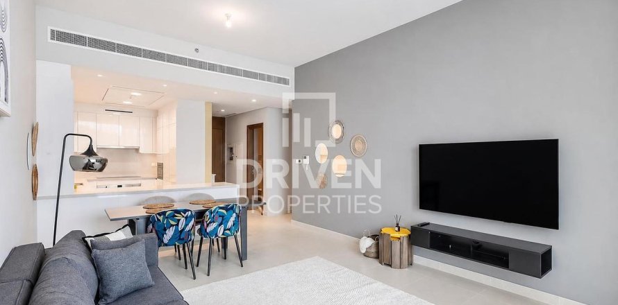Apartment in Al Wasl, Dubai 2 bedrooms, 139.73 sq.m. № 138796