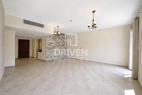 Apartment in Motor City, Dubai 2 bedrooms, 157.38 sq.m. № 138792 - photo 6