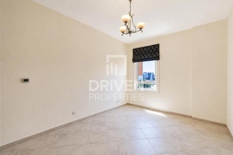 Apartment in Motor City, Dubai 2 bedrooms, 157.38 sq.m. № 138792 - photo 7