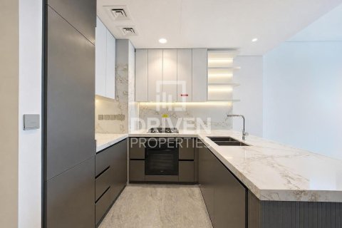 Appartement à Business Bay, Dubai, 1 chambre, 90.21 m², № 138795 - photo 17