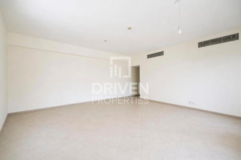 Apartamento en Motor City, Dubai, 3 dormitorios, 224.18 m², № 138793 - foto 3