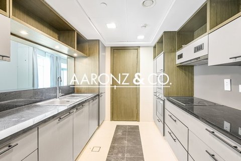 Apartamento en Downtown Dubai (Downtown Burj Dubai), Dubai, 2 dormitorios, 115 m², № 95989 - foto 13