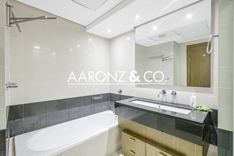 Apartamento en Downtown Dubai (Downtown Burj Dubai), Dubai, 2 dormitorios, 115 m², № 95989 - foto 14