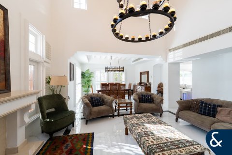 Villa en Arabian Ranches, Dubai, 5 dormitorios, 465 m², № 98436 - foto 13