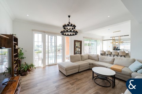 Villa en Arabian Ranches, Dubai, 5 dormitorios, 465 m², № 98436 - foto 10