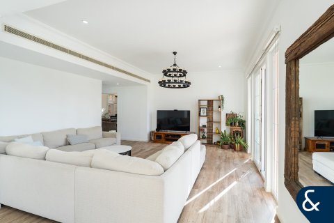 Villa en Arabian Ranches, Dubai, 5 dormitorios, 465 m², № 98436 - foto 7