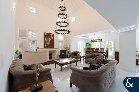 Villa en Arabian Ranches, Dubai, 5 dormitorios, 465 m², № 98436 - foto 11