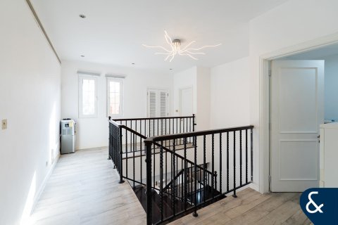 Villa en Arabian Ranches, Dubai, 5 dormitorios, 465 m², № 98436 - foto 19