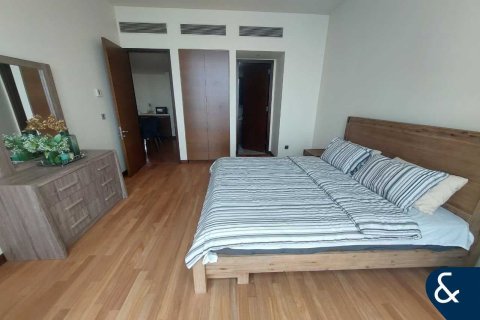 Apartment in Downtown Dubai (Downtown Burj Dubai), Dubai 2 bedrooms, 183 sq.m. № 98365 - photo 7