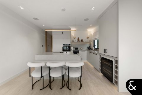 Villa in Jumeirah Golf Estates, Dubai 5 bedrooms, 613 sq.m. № 75452 - photo 13