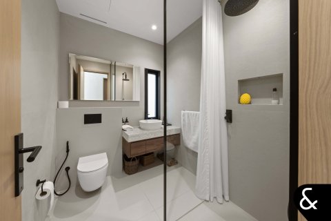 Villa in Jumeirah Golf Estates, Dubai 5 bedrooms, 613 sq.m. № 75452 - photo 19