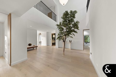 Villa in Jumeirah Golf Estates, Dubai 5 bedrooms, 613 sq.m. № 75452 - photo 6