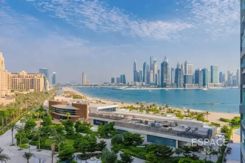 Apartment in Palm Jumeirah, Dubai 3 bedrooms, 212 sq.m. № 122983