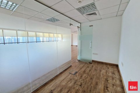 Bureau à Dubai, 111 m², № 115214 - photo 5