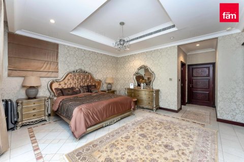 Villa en Palm Jumeirah, Dubai, 4 dormitorios, 622.4 m², № 115209 - foto 19