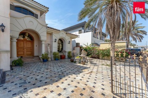 Villa en Palm Jumeirah, Dubai, 4 dormitorios, 622.4 m², № 115209 - foto 28