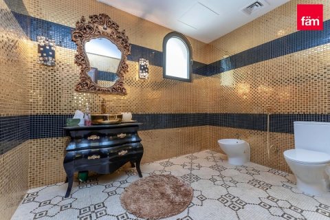 Villa en Palm Jumeirah, Dubai, 4 dormitorios, 622.4 m², № 115209 - foto 22