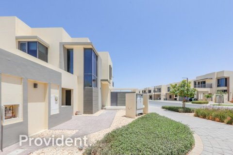 Villa en Dubai Hills Estate, Dubai, 4 dormitorios, № 1878 - foto 26